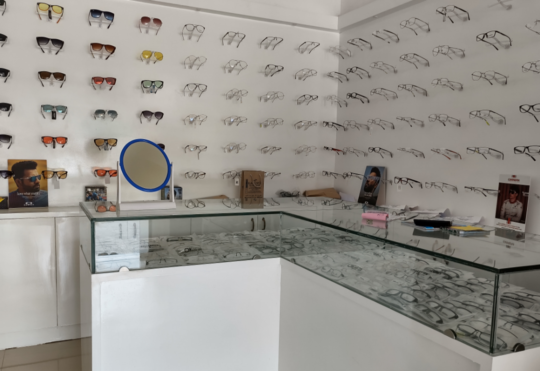 EYERIS Optics Padiyottuchal