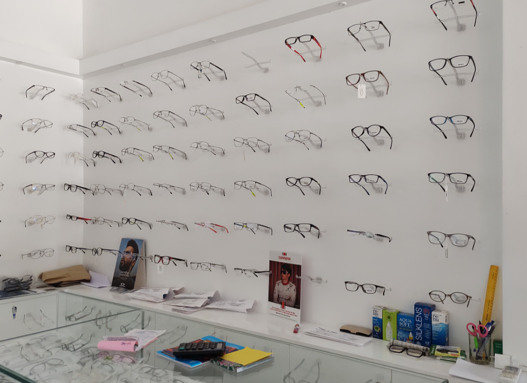 EYERIS Optics Padiyottuchal